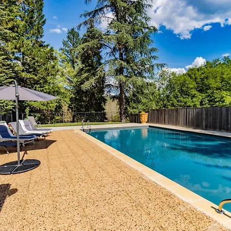 Avec Piscine Sur Le Domaine D'un Chateau Villa *